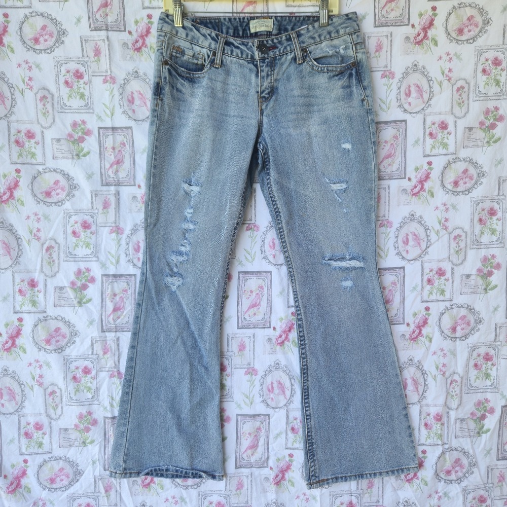 Aeropostale Hailey Flare Distressed Jeans Women's 9/10 Short Blue‎ Denim